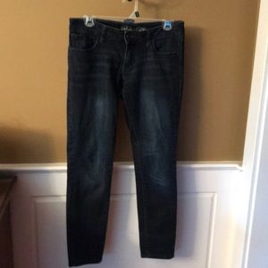 Old Navy rockstar jeans, size 8